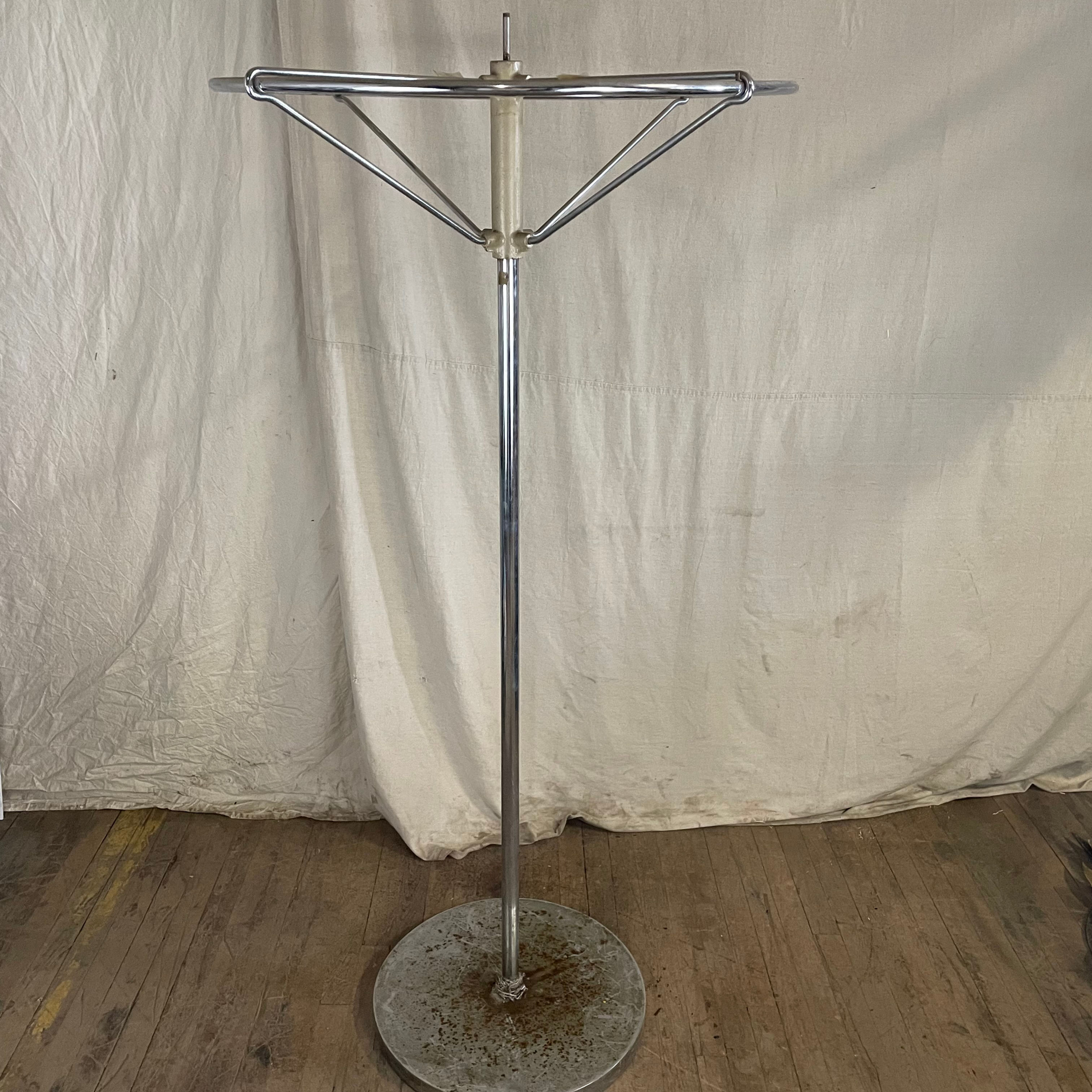 Circular Revolving Coat Rack