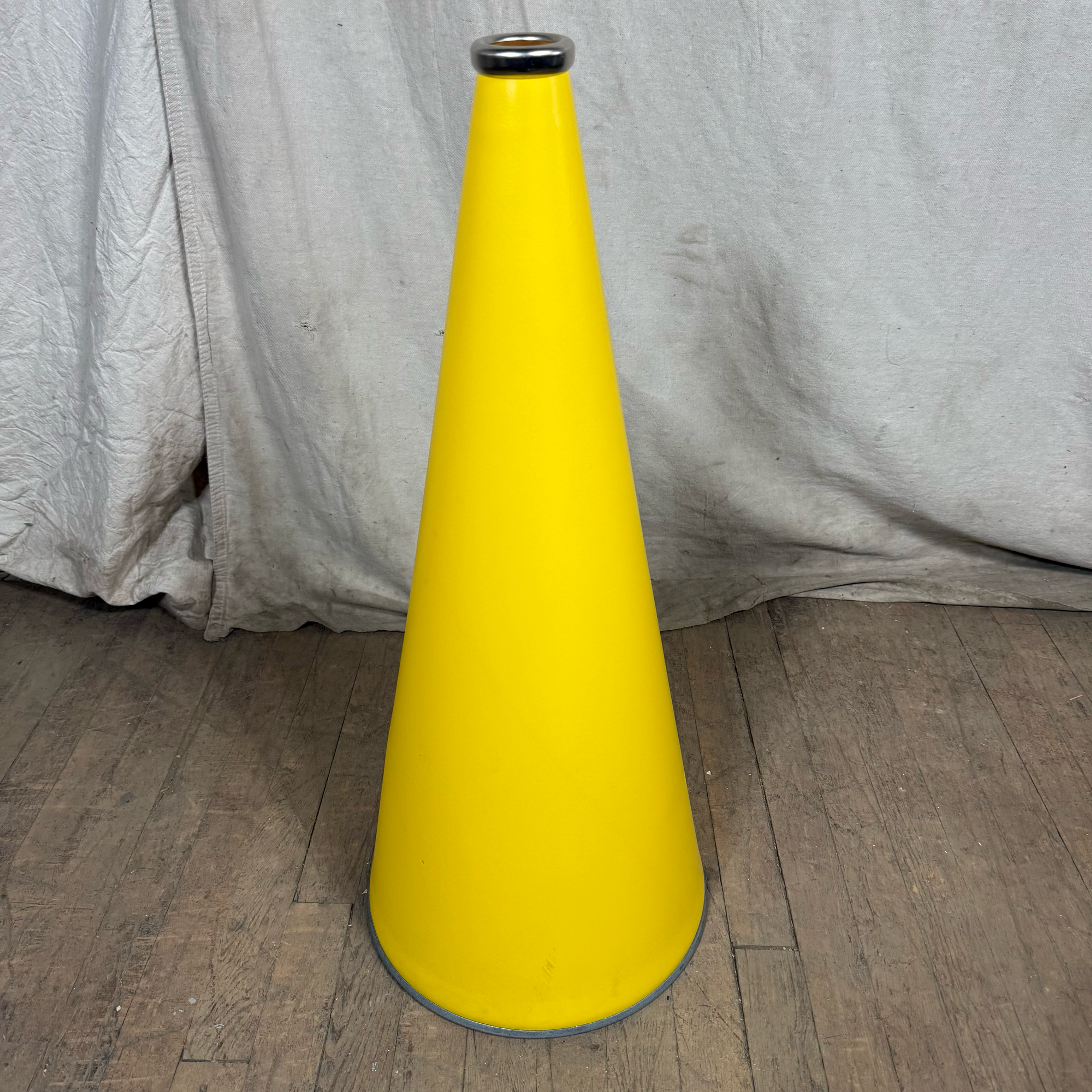 Yellow Megaphone/Bullhorn