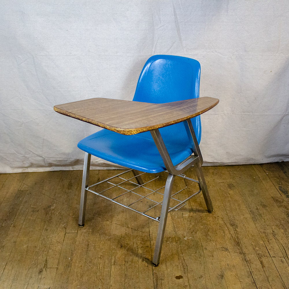 Tablet Arm Desk with Blue Seat
