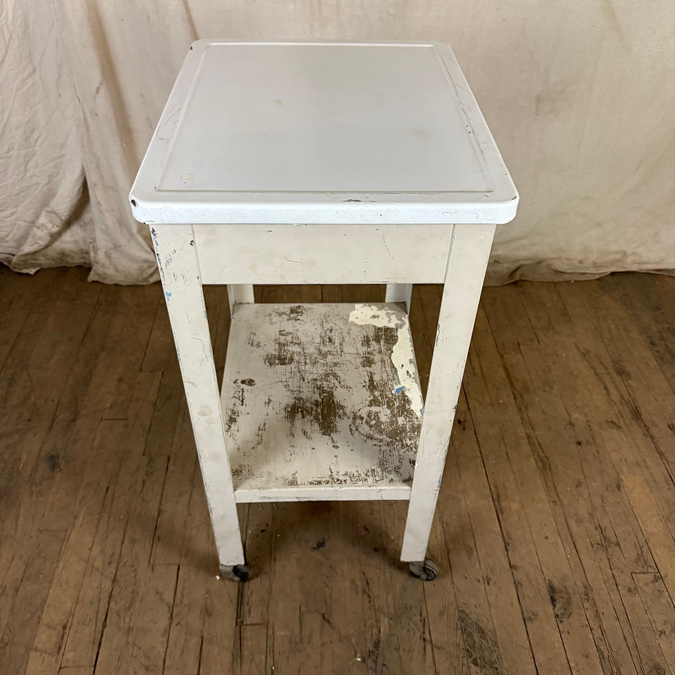 Thumbnail: White Metal Medical Table