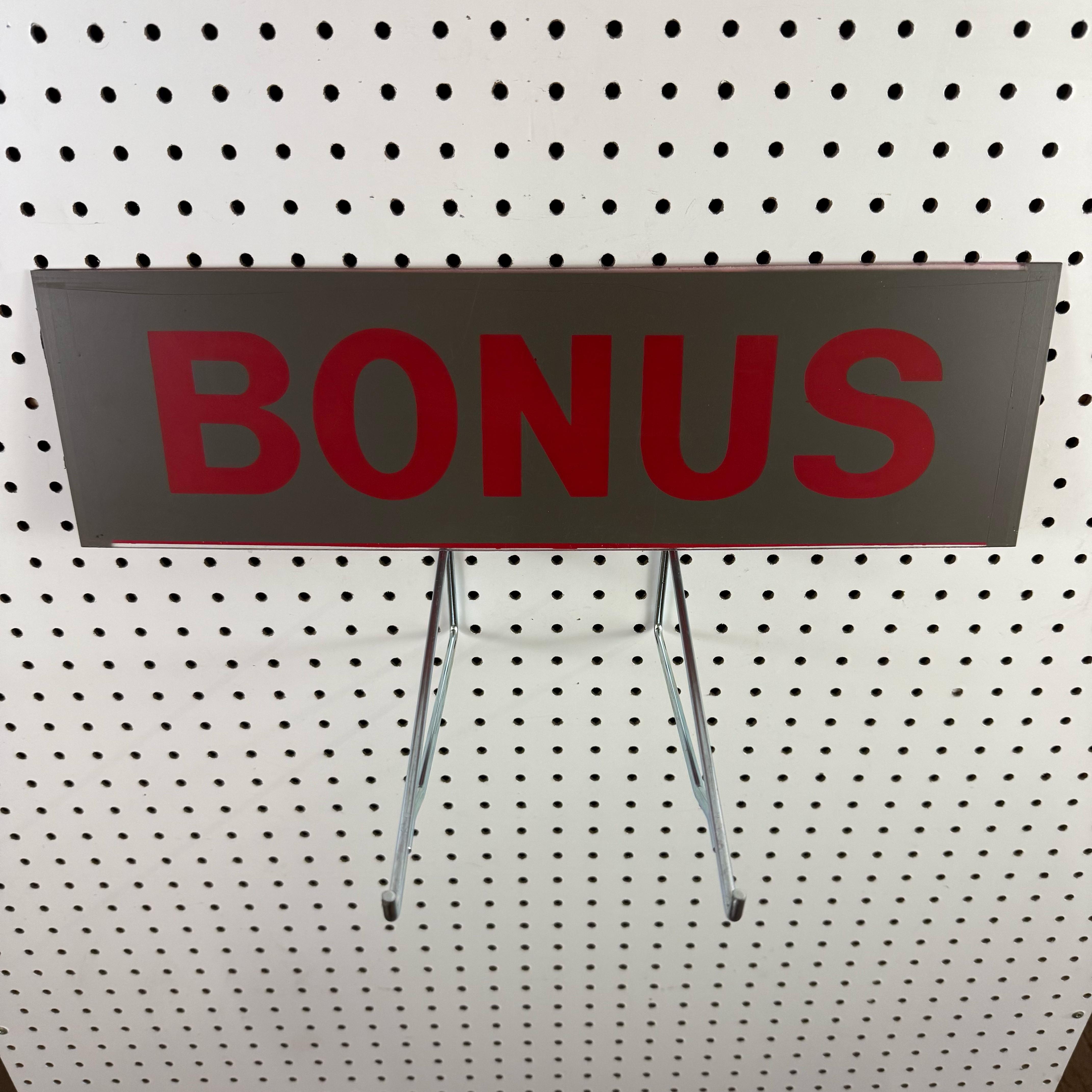 Green & Red BONUS Plastic Sign