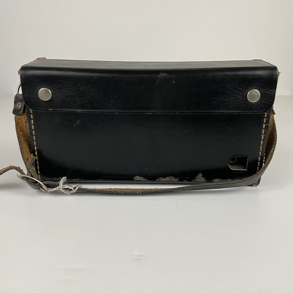 Thumbnail: Silvertone Sears 8 Transistor Radio w/ Case