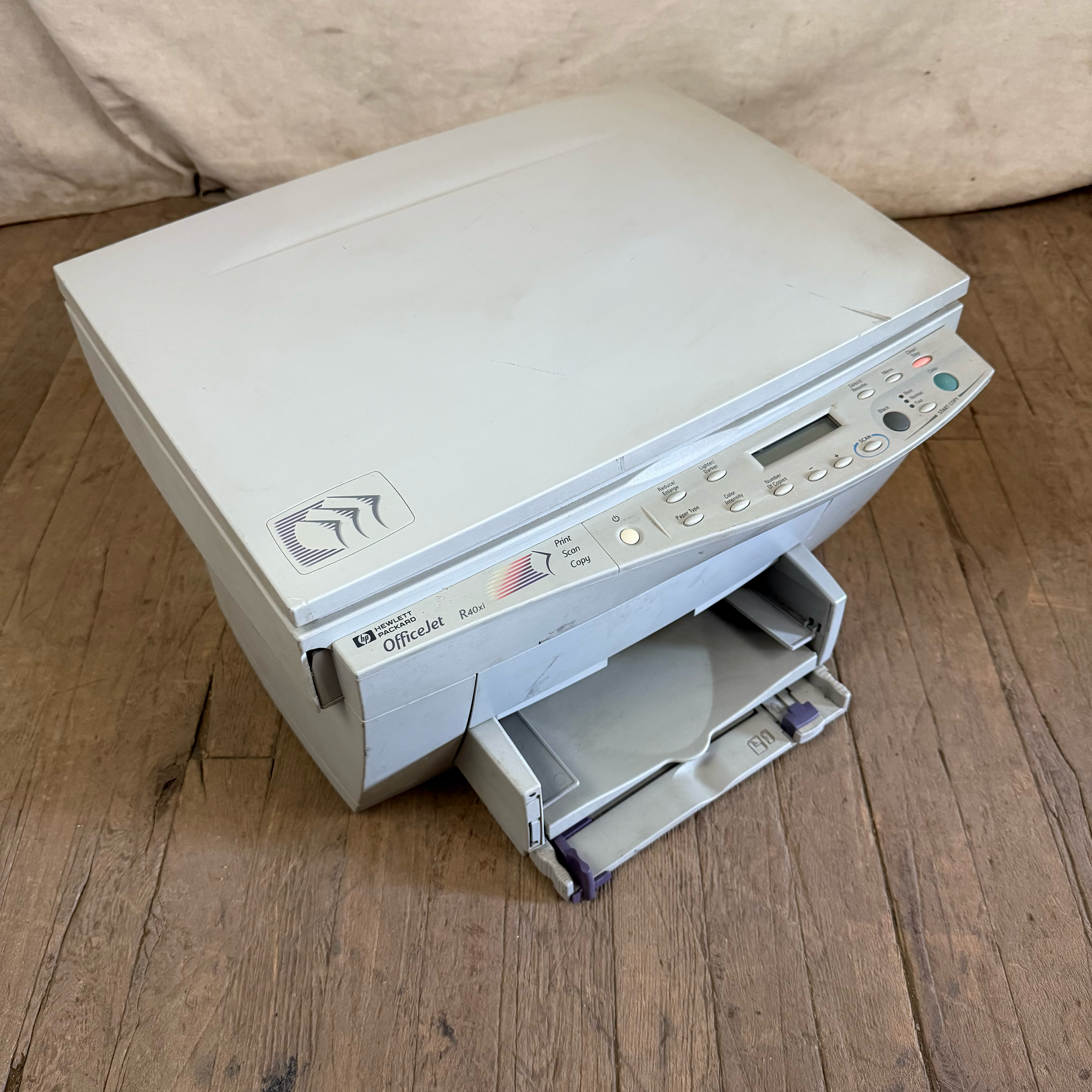 Vintage Beige HP Officejet Printer