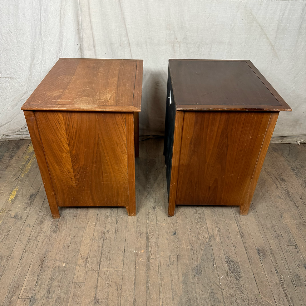 Thumbnail: Vintage XL Console Speakers