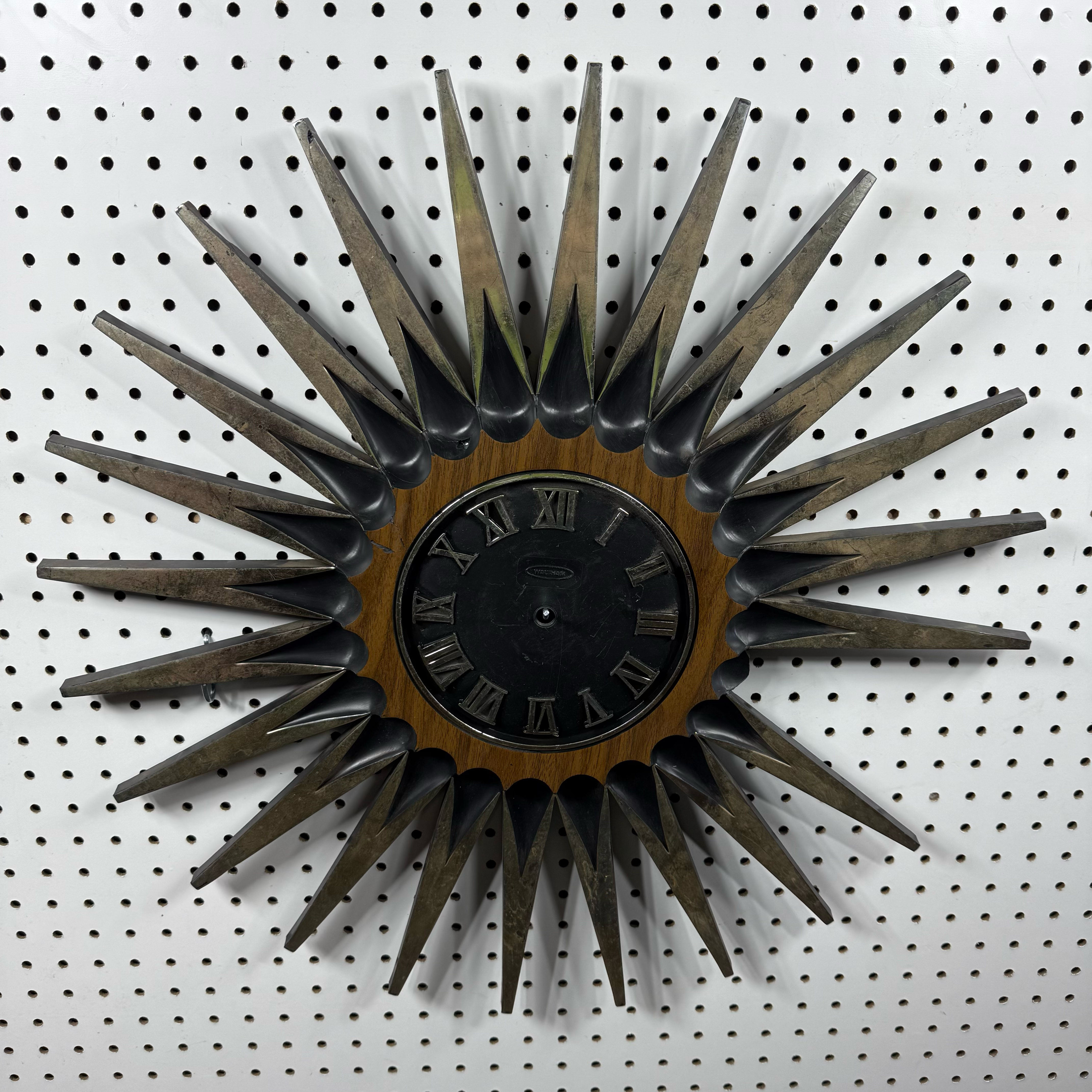Plastic MCM Starburst Roman Numeral Clock Face