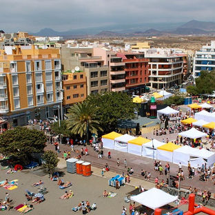 La Feria del Comercio y Servicios vuelve a El Médano con saldos y oportunidades