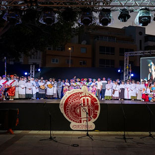 El III Encuentro de Danzas reúne las tradiciones de Abona y de otros puntos de Tenerife