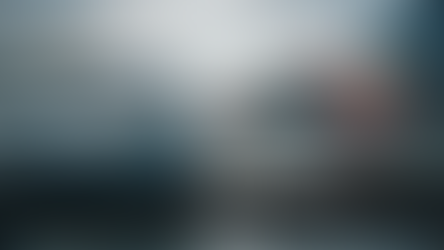 Contenedores y camioneta a la deriva: un recordatorio de los riesgos en altamar