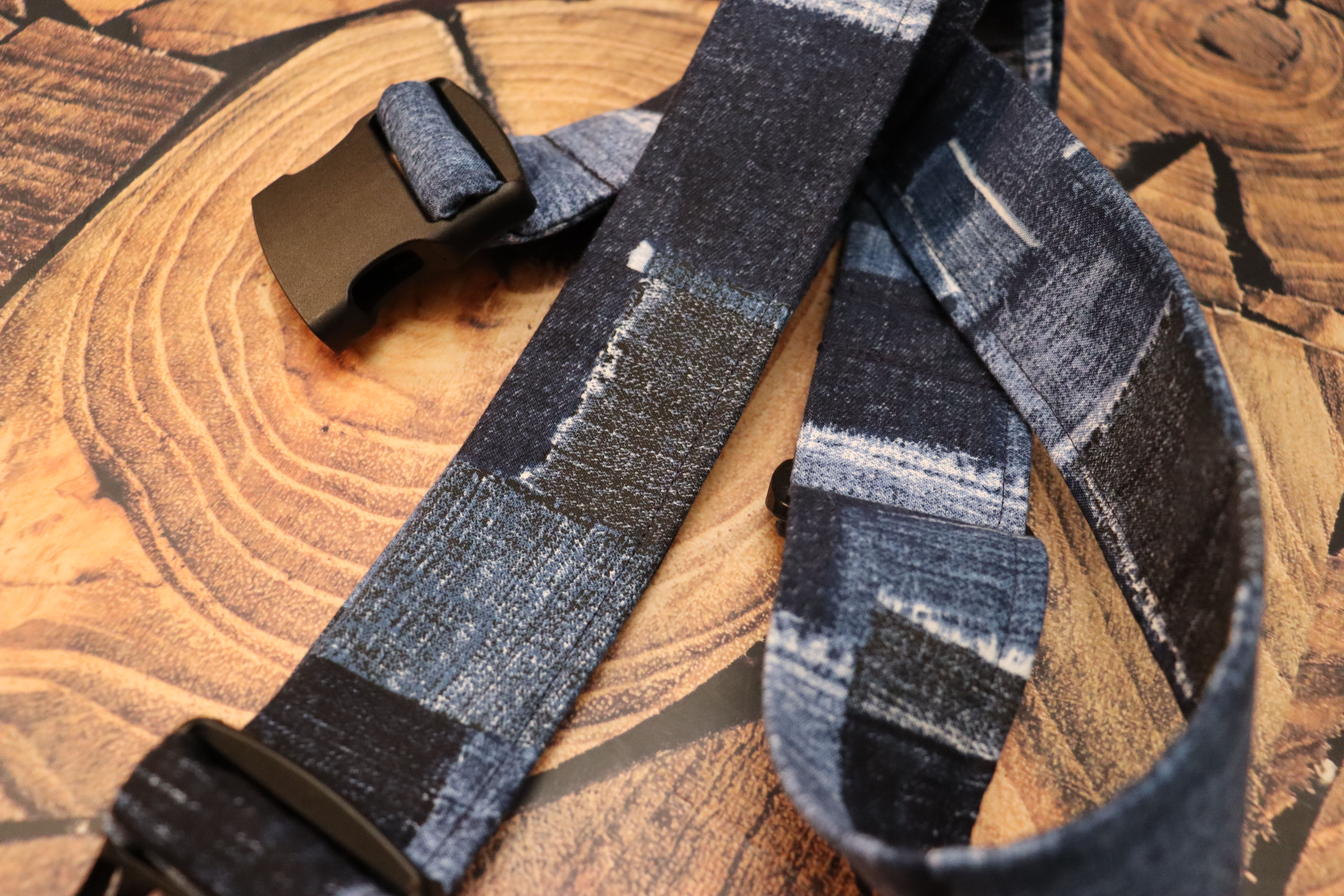 Patchy Cool Jeans Luggage Strap