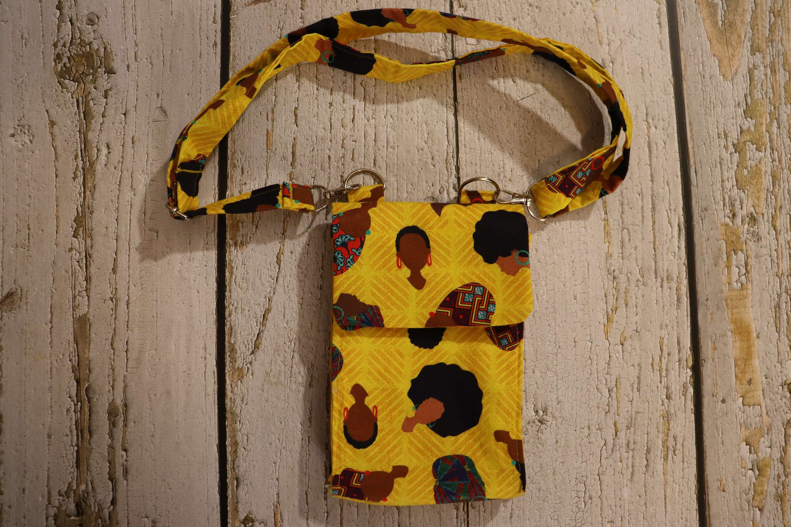 Duka Elegance: Gold Mini Phone Gusset Crossbody 