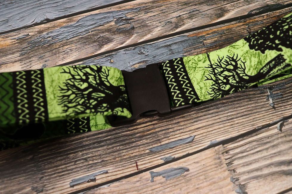 Thumbnail: African Animal Village Luggage Strap