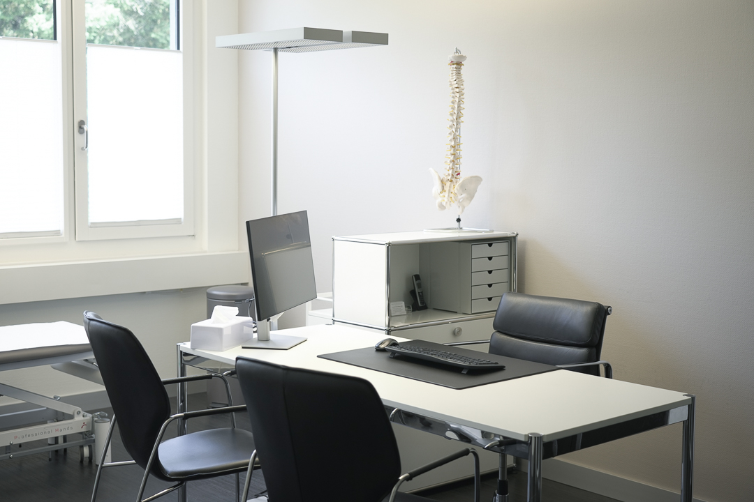 Zentrum für Neurologie und Neurochirurgie, Winterthur, Zürich, Neurochirurgie, Chirurgie, Neurologie, Rückenschmerzen, Kopfschmerzen