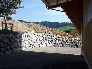 Natursteinmauern_Brunner-Baggerarbeiten.jpg