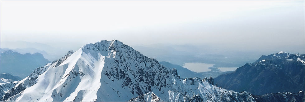 College Graduates_edited_edited_edited_edited_edited_edited.jpg