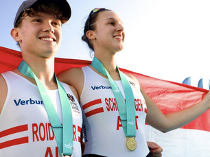 Caro und Nici sind Junioren-Weltmeister im Coastal-Mixed Doppelzweier