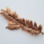 Branche de pin et pierres naturelles - broche