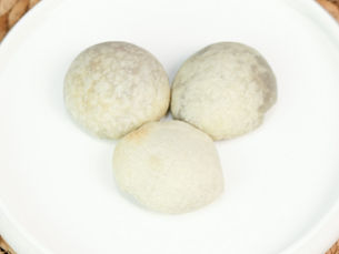 İzmir Bomba Dessert (Chocolate-Filled Pastry)