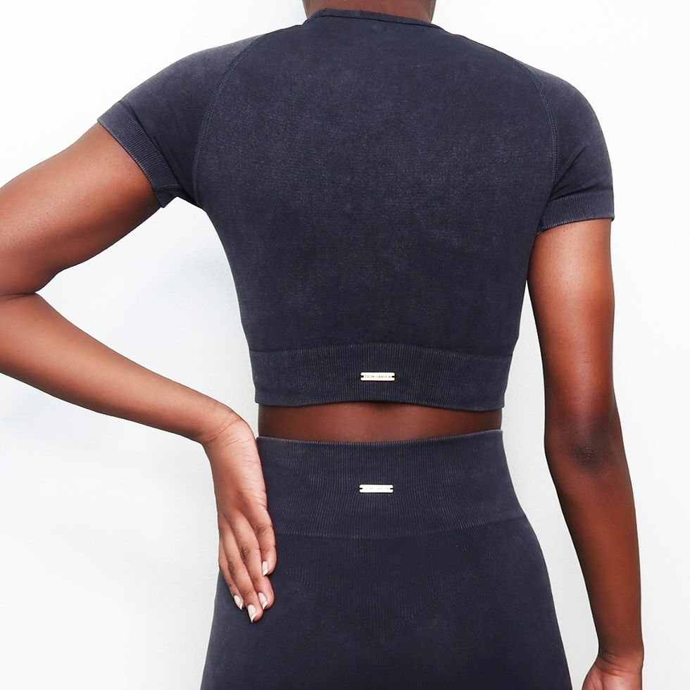 Thumbnail: Vintage Crop
