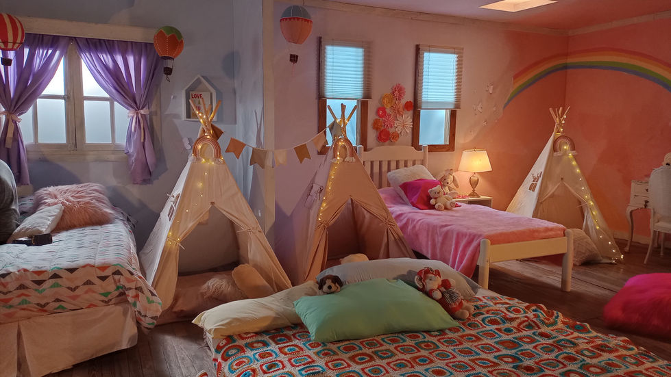 Custom Prop Making: Hot Air Balloons