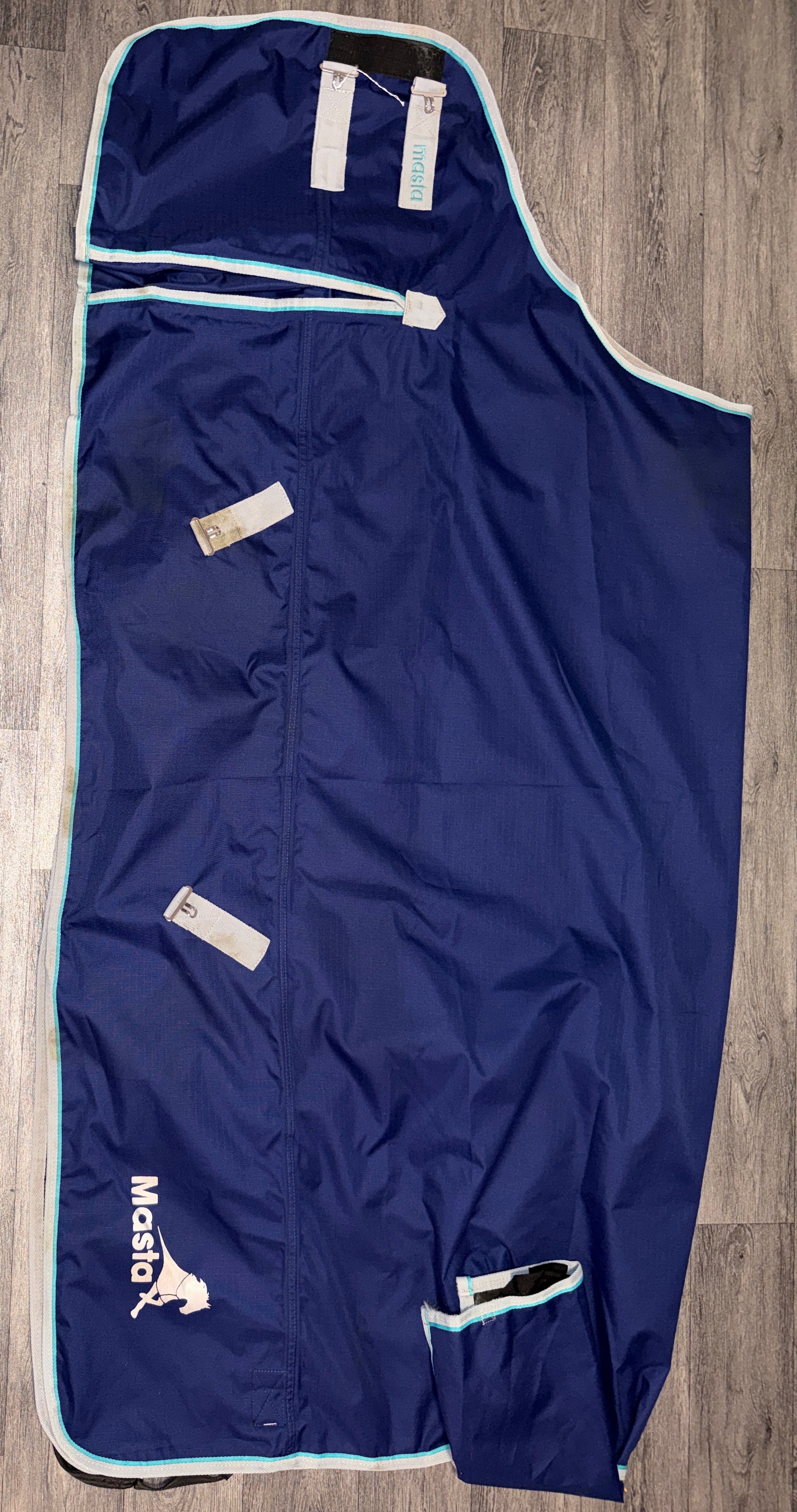 6’9 Masta 0g Turnout Rug