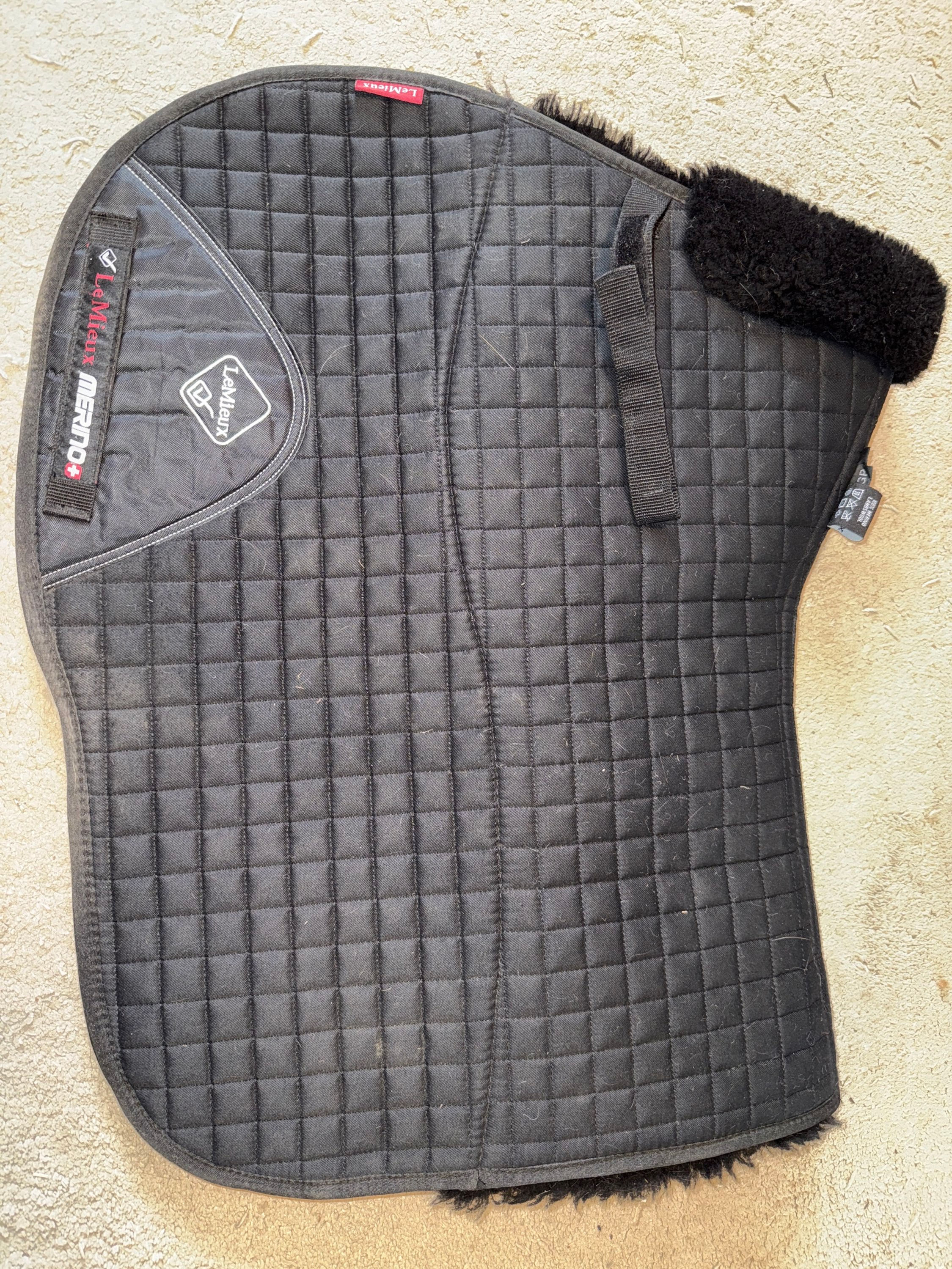 L GP LeMieux Merino Half Lined Numnah Black