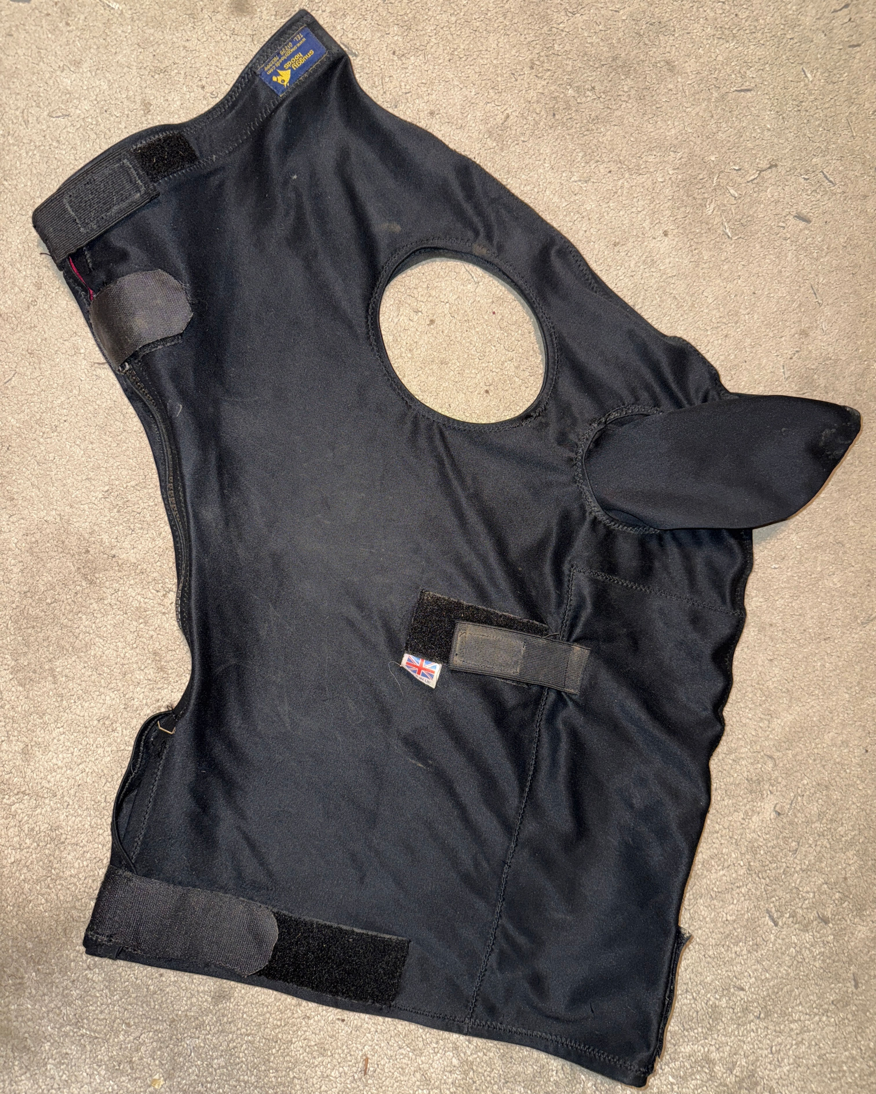 Large SnuggyHood Face With Zip