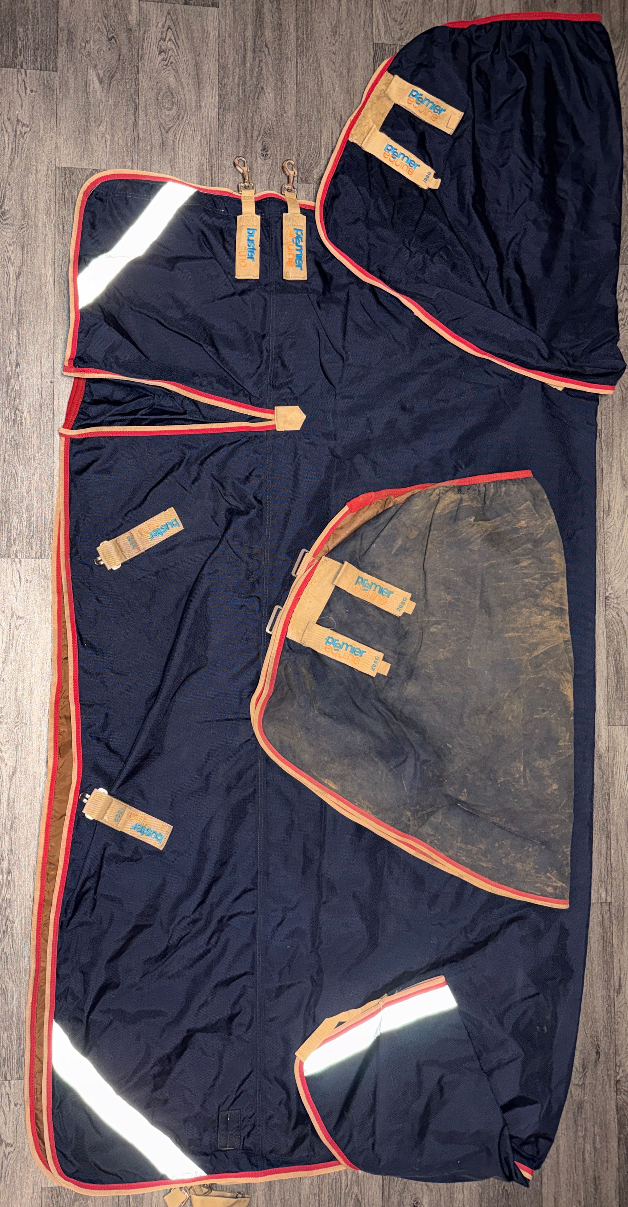 6’6 Premier Equine 100g Detachable Neck Turnout Rug