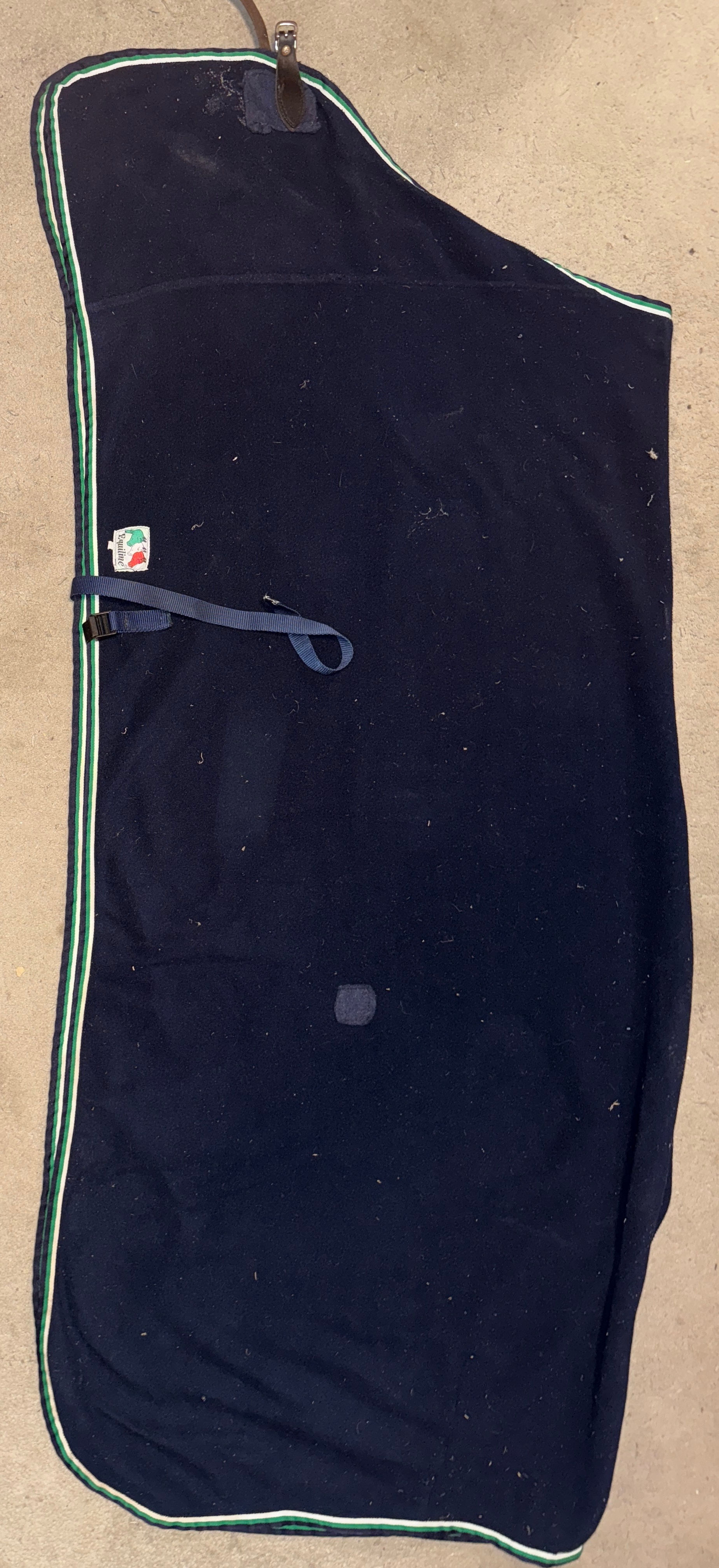 6’0 Equiline Fleece Rug