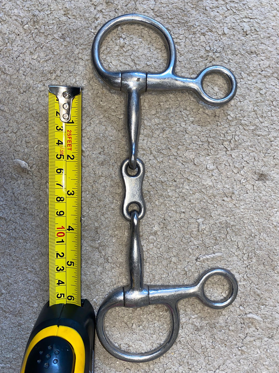 Product: 5” French Link hanging cheek