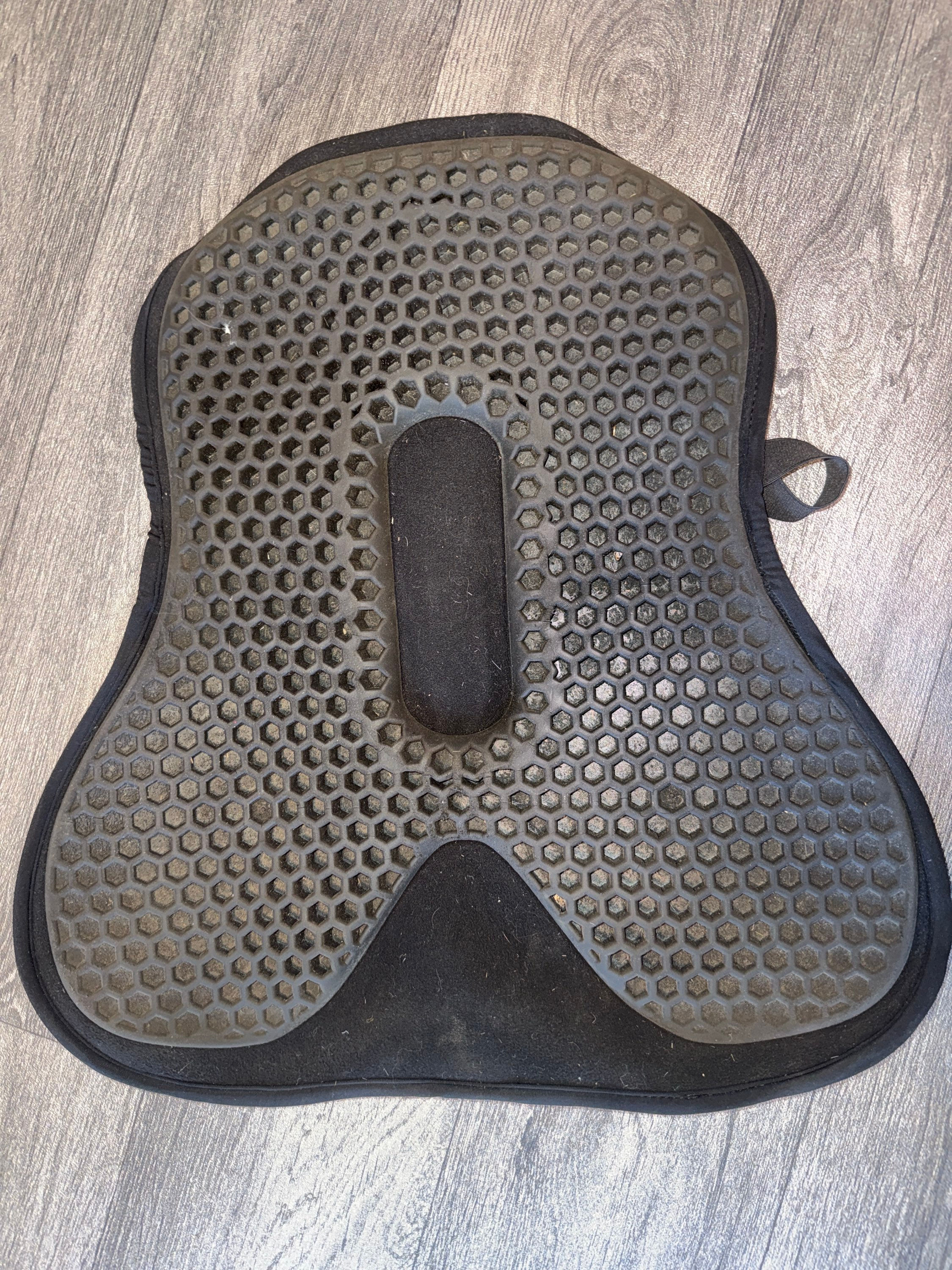Large Acavallo Ortho Gel Out Seat Saver Black