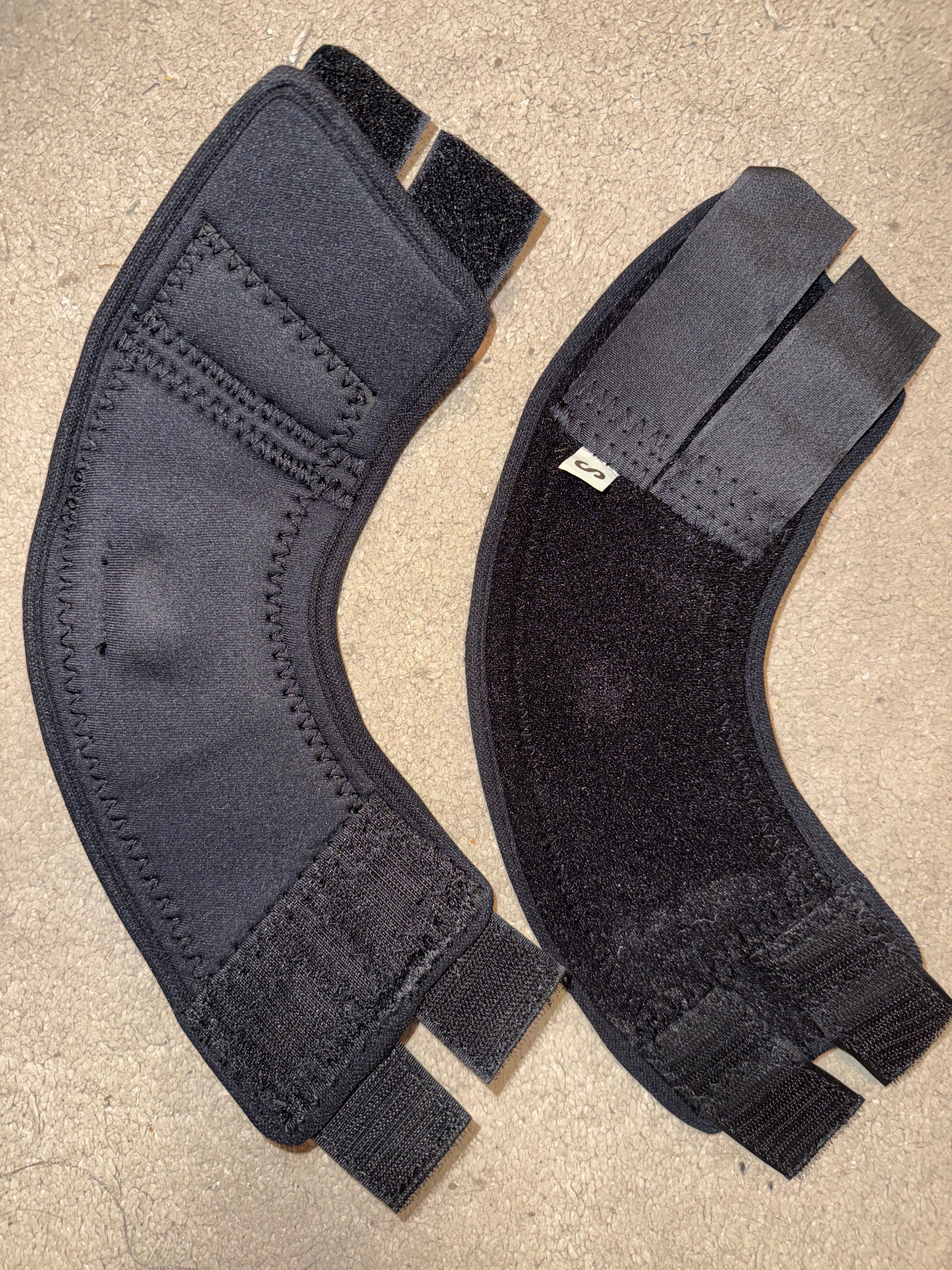 NEW Small No Turn Over Reach Boots