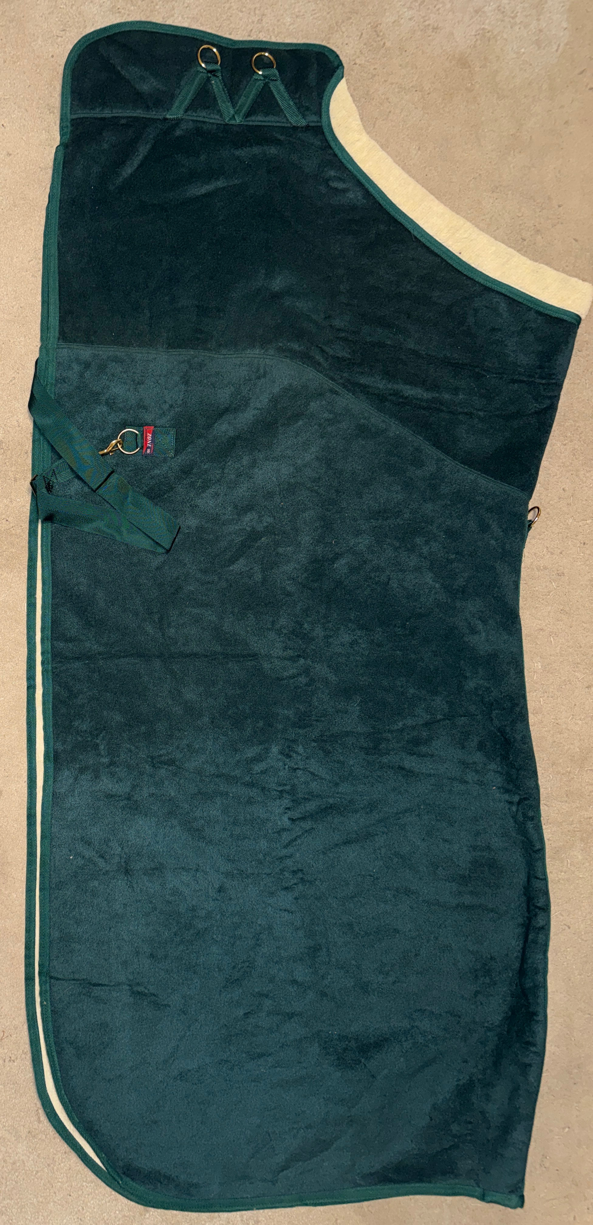 NEW XL 6’9/7’0 Comfort Zone Wicking Rug