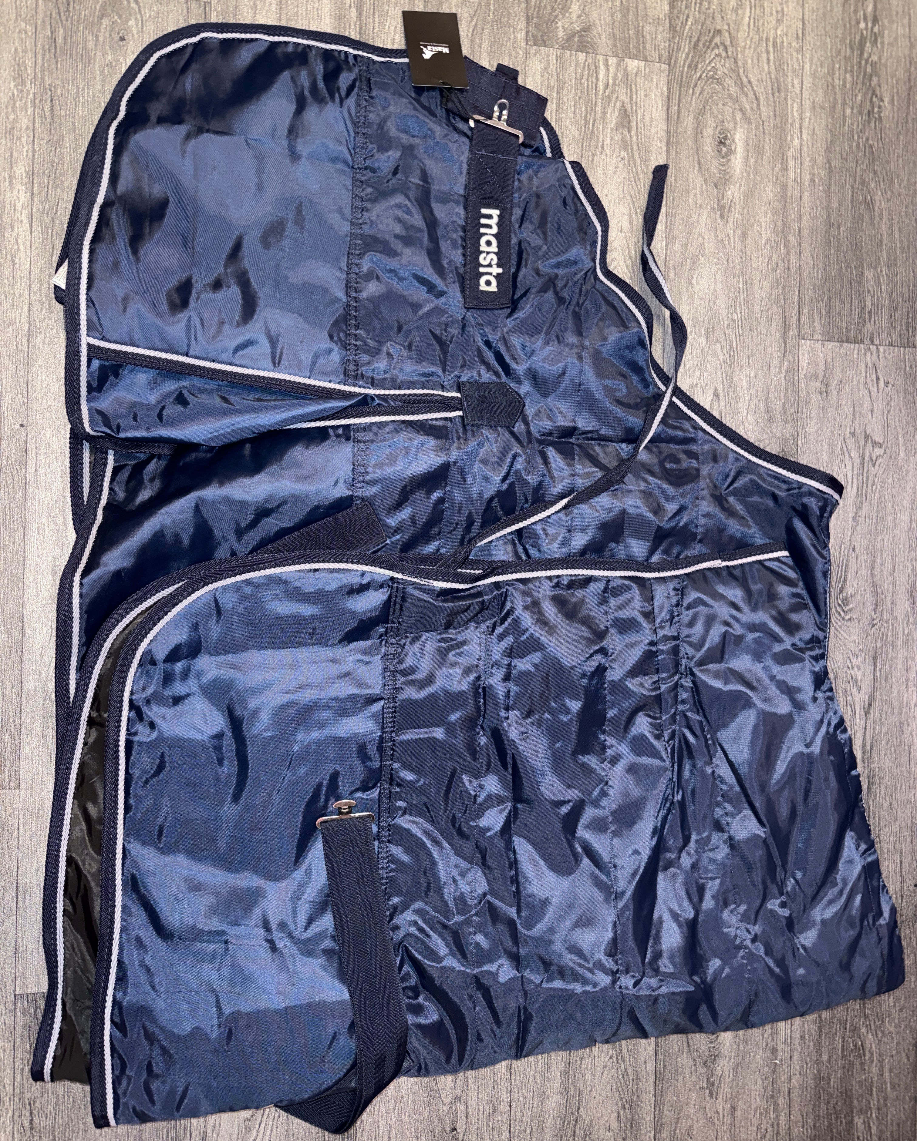 NEW 5’0 Masta 50g Stable Rug