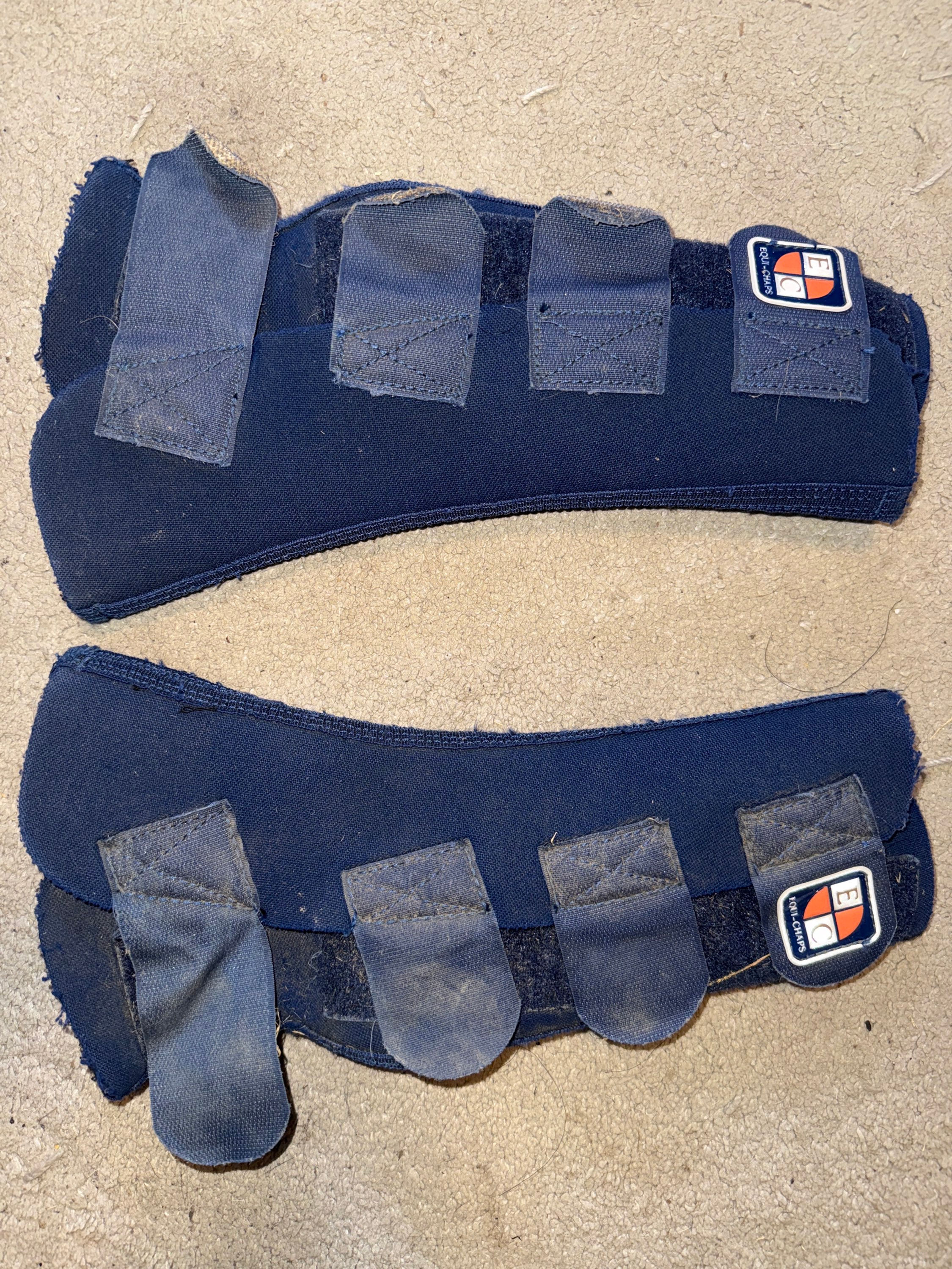 Small Equilibrium Hardy Turnout Boots