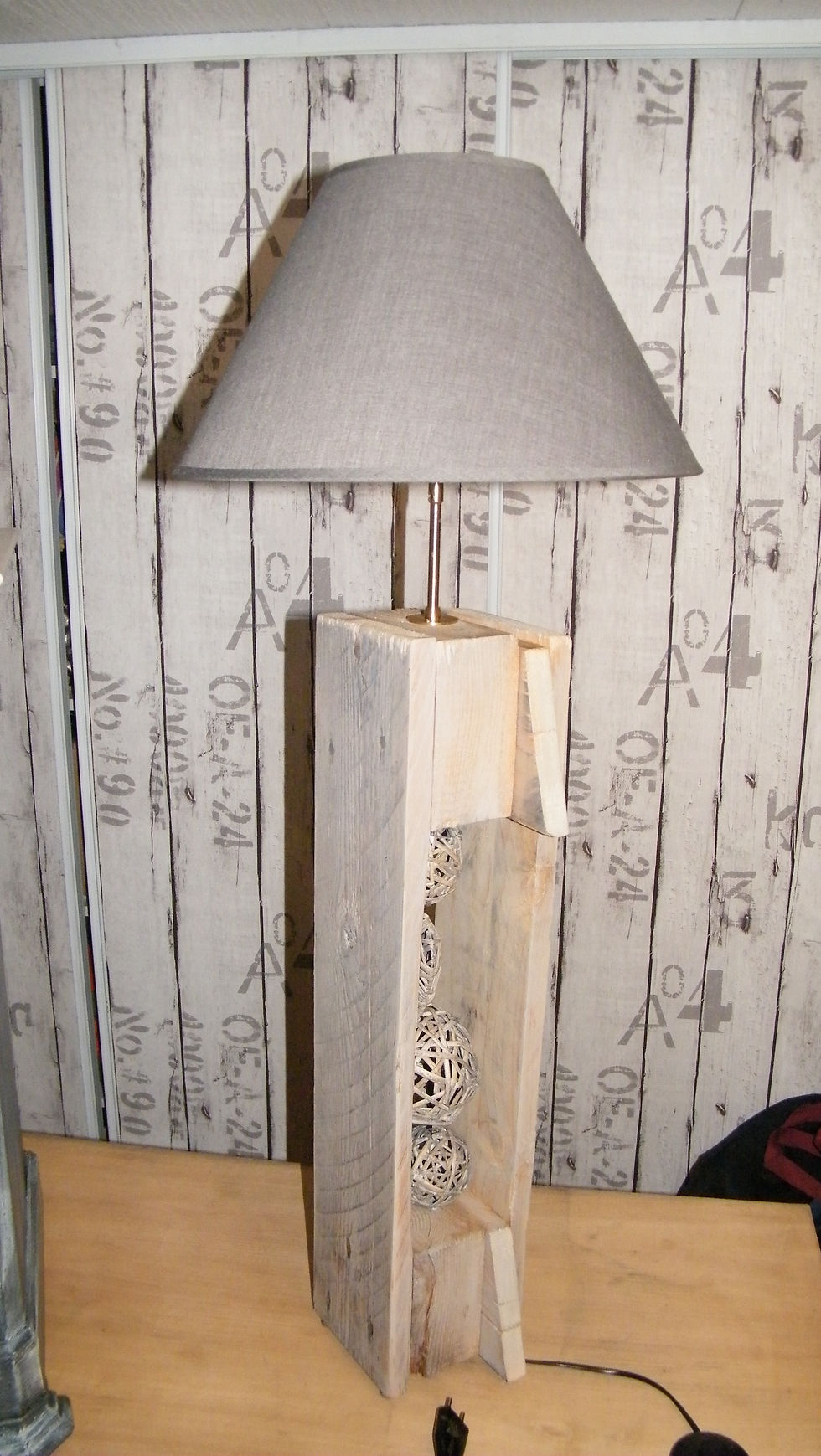 Miniature : Lampe Palette avec décors selon vos envies