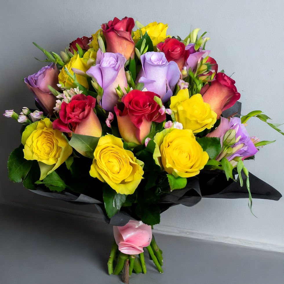 Thumbnail: Blended Roses Hand-Tied Flower Arrangement2