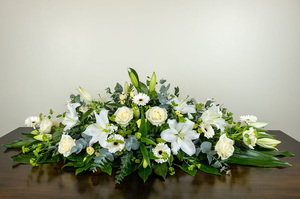 Thumbnail: White casket spray