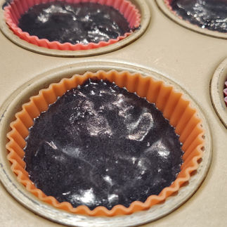 cupcakes black before the oven