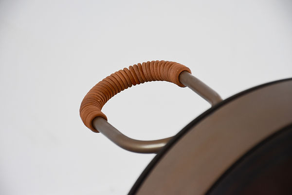 Tabouret ZENA, zoom sur la pédale.