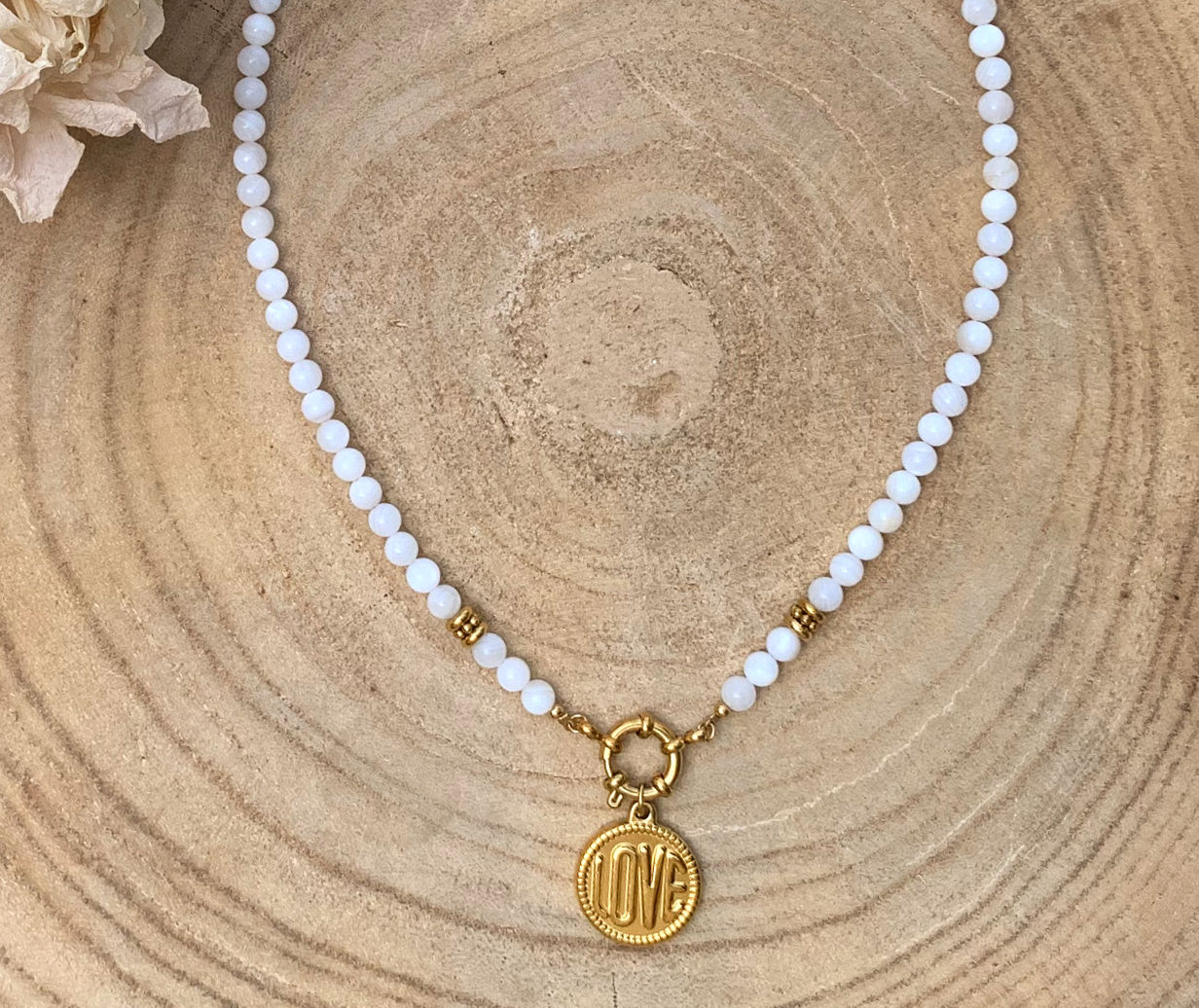 Collier Love