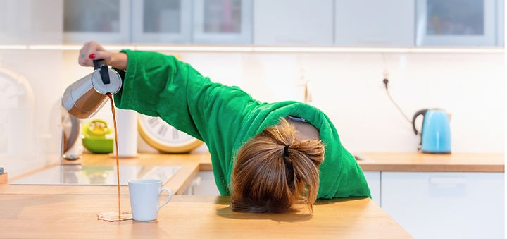 AMELIORER SIMPLEMENT SON SOMMEIL Dormir diminue les douleurs, réduit le risques de TMS, augmente la concentration, et les capacités cognitives, et diminue le risque de dépression et de burn out. C'est pourquoi le thème du sommeil a toute sa place en prévention. Réfléchissez à votre routine de sommeil, découvrez les habitudes de vie qui facilitent l'endormissement, et choisissez quels outils vous pourrez utiliser.