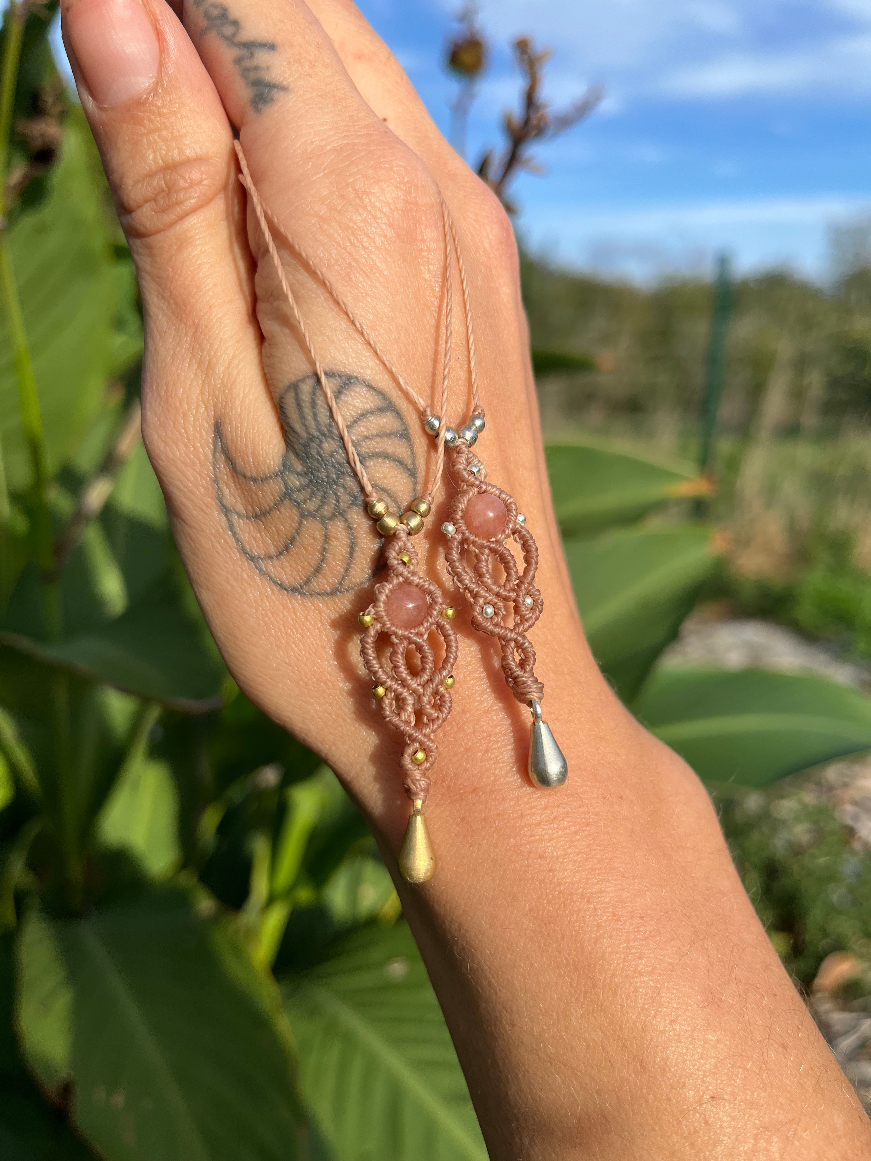 SUNSPELL — Sunstone Tiny Necklace