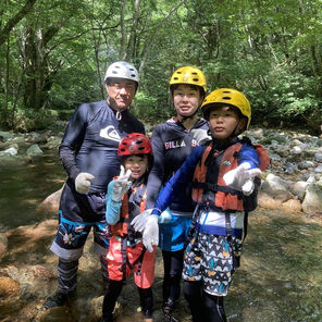 滑り台がお気に入り♪