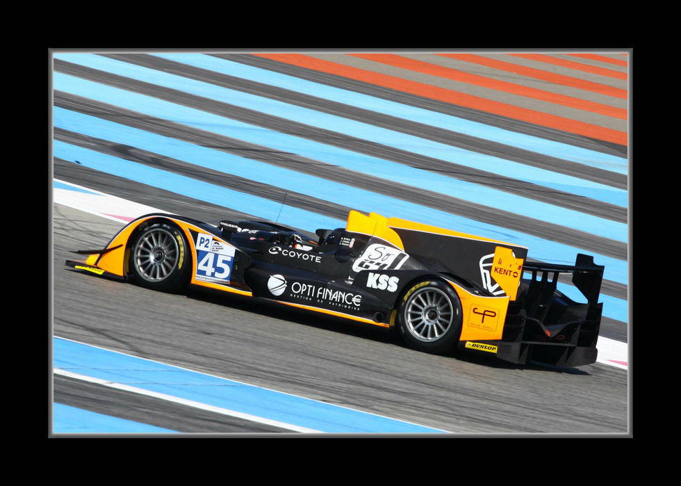 voiture course d'endurance