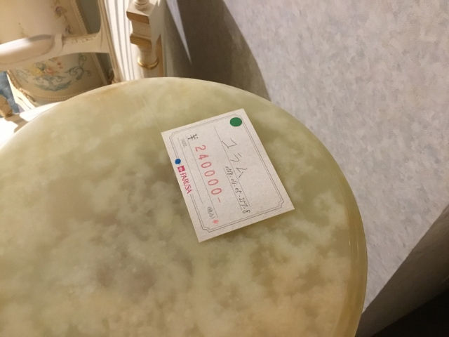 サムネイル： エンゼル　大理石のコラム
