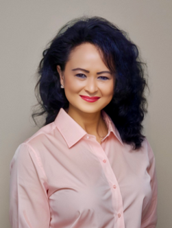 new headshot edit.PNG