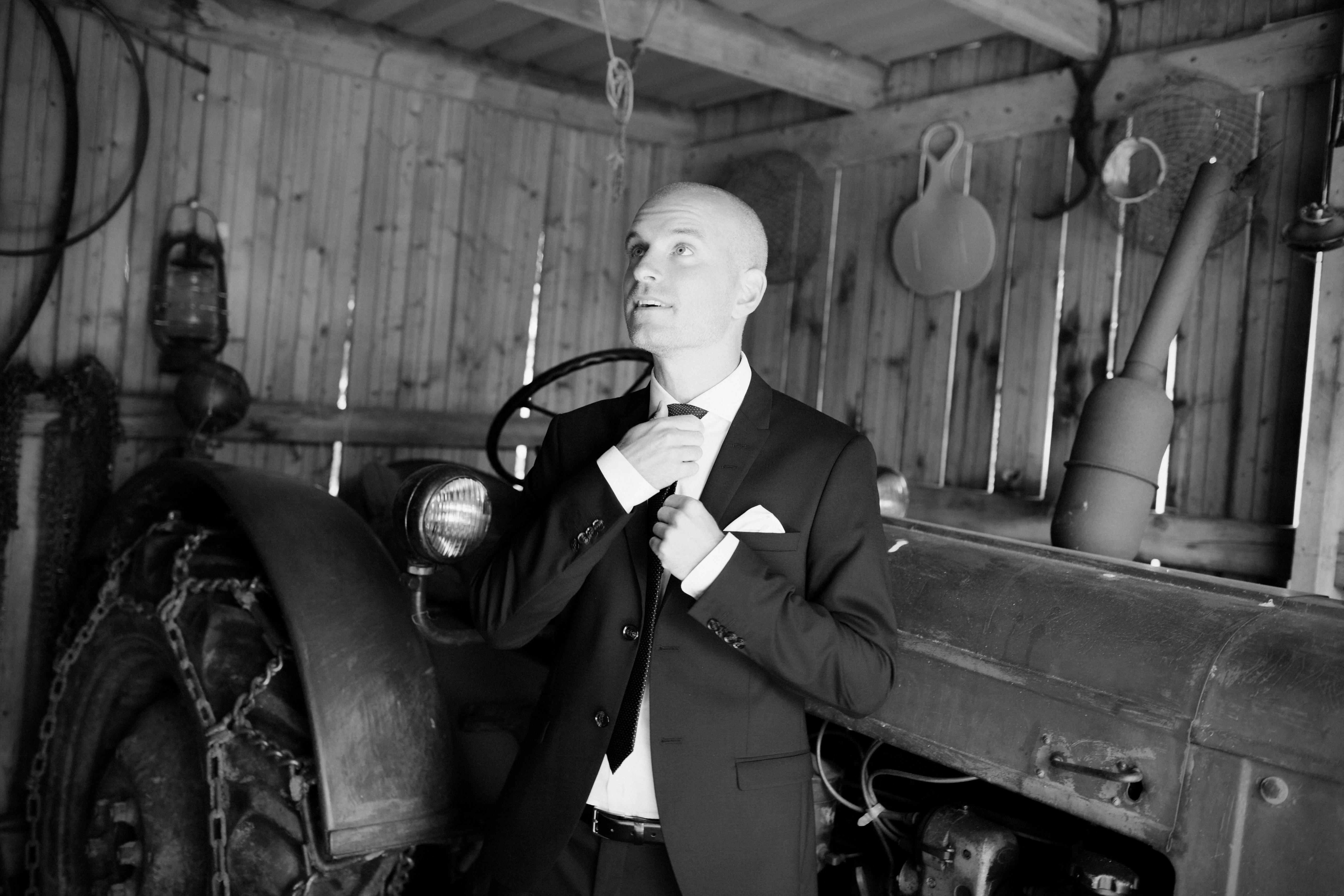 Bröllopsporträtt 4: Magnus & traktor