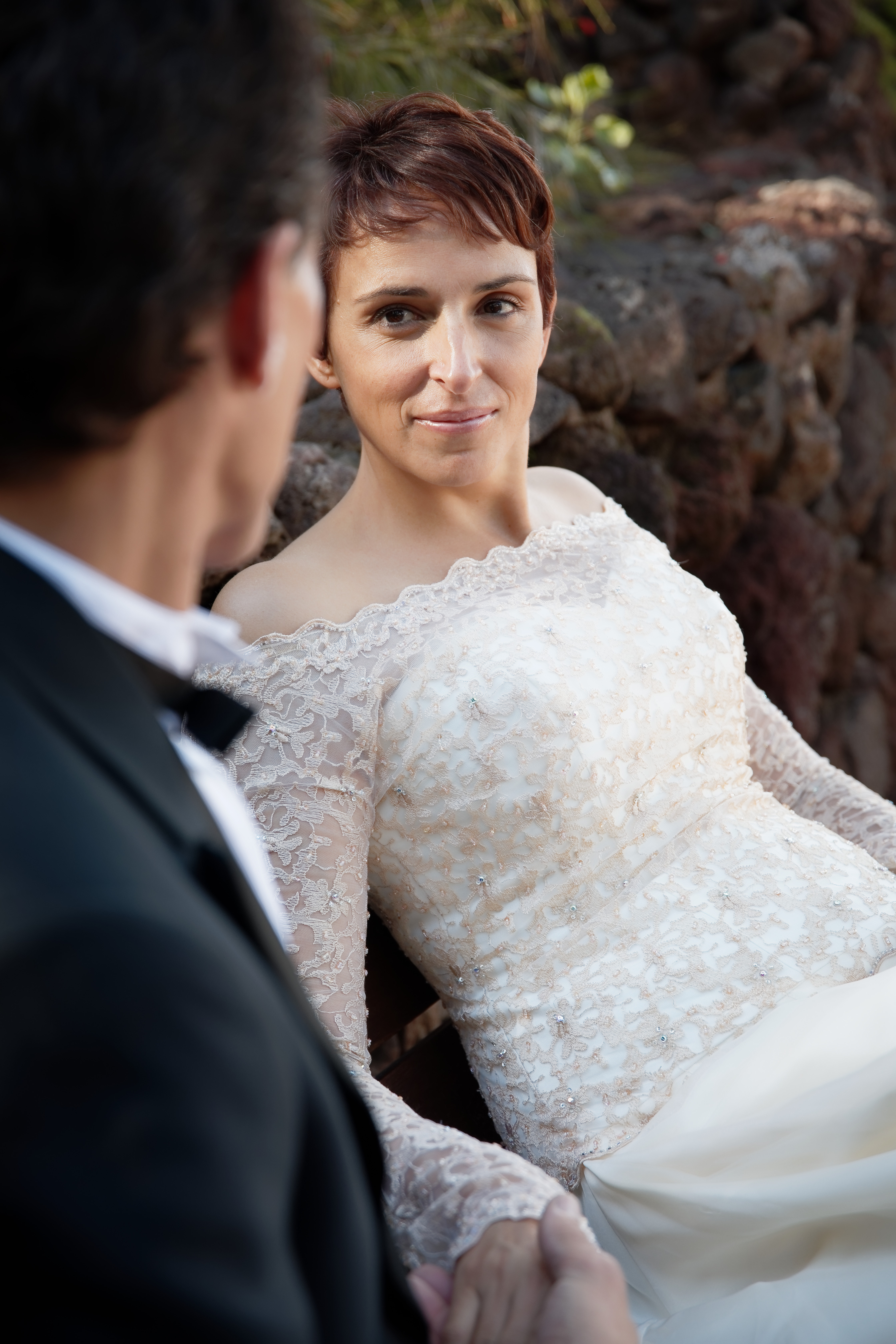 Wedding portrait: On the bench