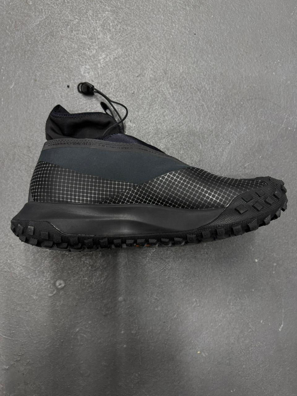 Thumbnail: Acg mountain fly 1