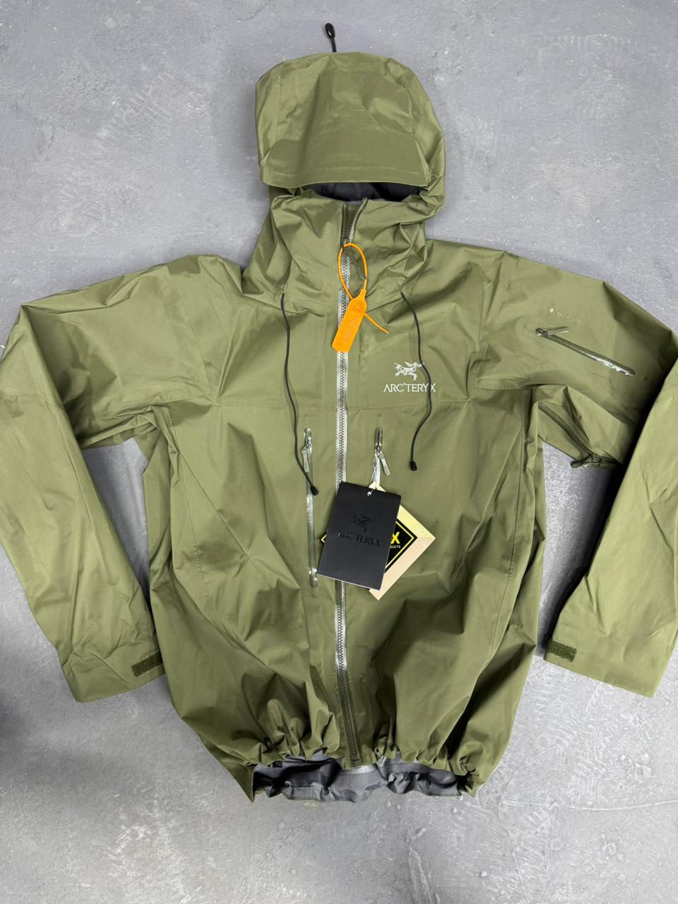Миниатюра: Arcteryx Alpha SV